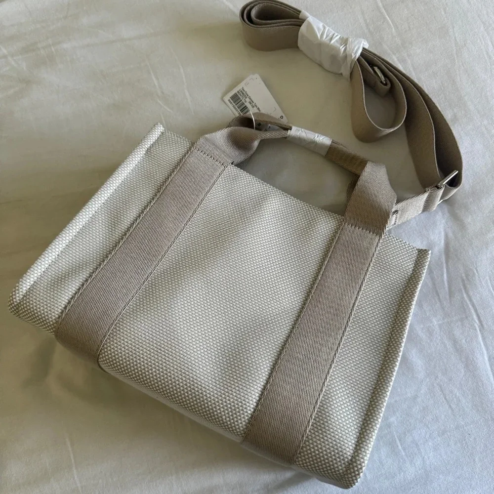 🆕 Lululemon Two Toned Canvas Tote Bag Mini 4.5L Mojave Tan Light Ivory